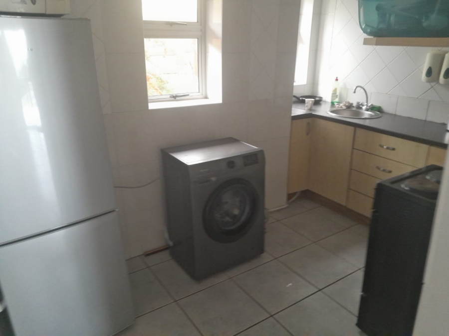 To Let 1 Bedroom Property for Rent in Plattekloof 3 Western Cape
